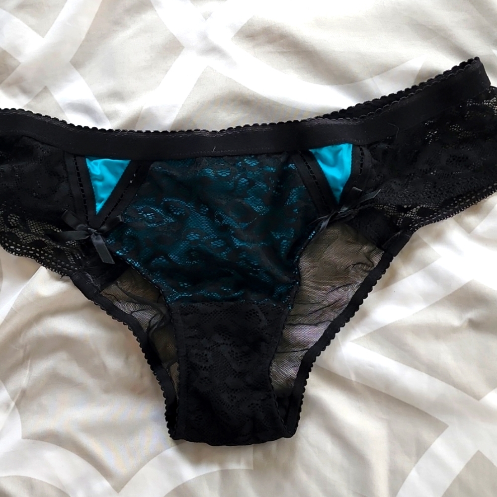 Victorias secret (matching top listed) teal/black bottoms size large